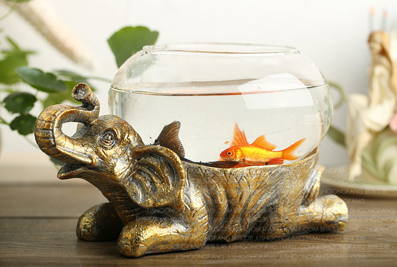 Подарок аквариум с золотой рыбкой